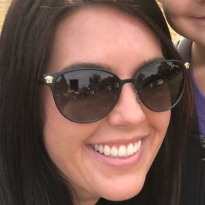 Meet your Posher, Krissa